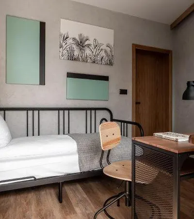 Apartment Apart-center Motola